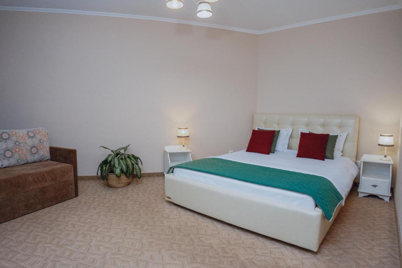 Hotel&Restaurant Premium Club Yaremche Dış mekan fotoğraf