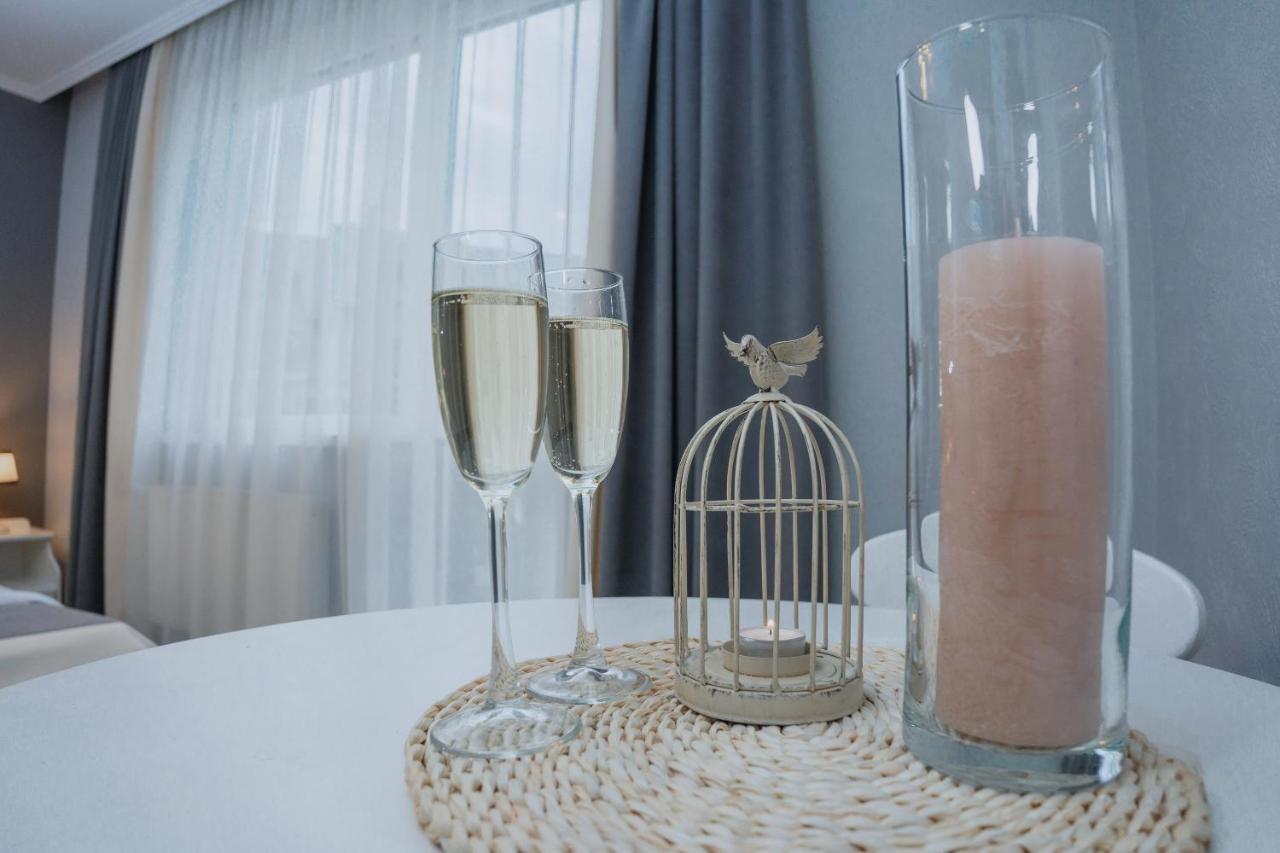 Hotel&Restaurant Premium Club Yaremche Dış mekan fotoğraf