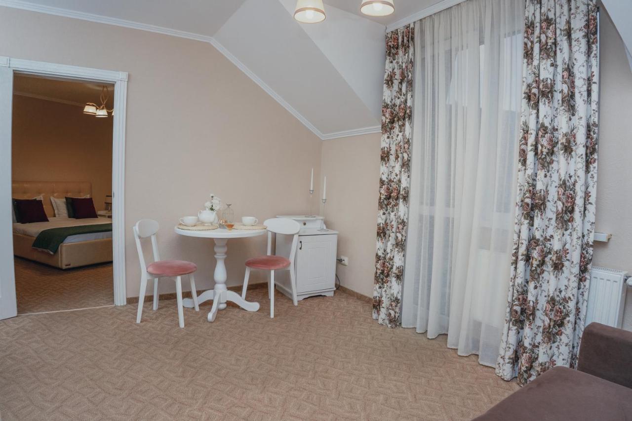 Hotel&Restaurant Premium Club Yaremche Dış mekan fotoğraf